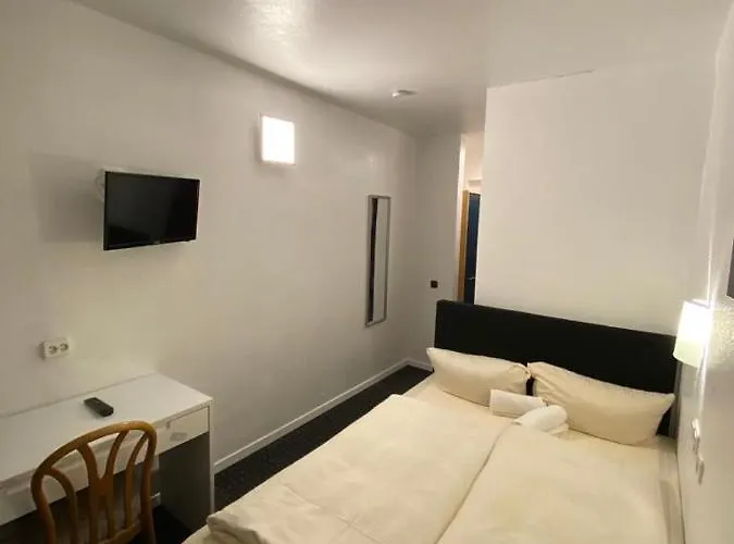 Luise - An Der Philharmonie Otel 3*